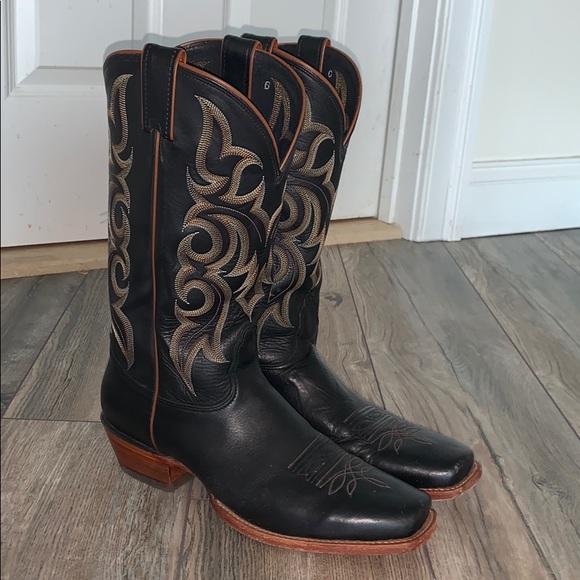 nocona boots square toe